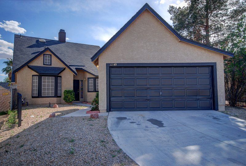 6549 Lemitar Dr in Las Vegas, NV - Building Photo