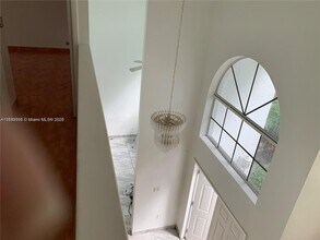 233 NE 212th Terrace in Miami, FL - Building Photo - Building Photo