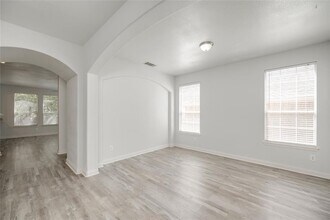2500 National Park Blvd in Austin, TX - Building Photo - Building Photo