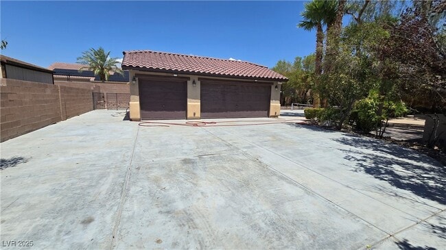 property at 5536 Breecher Ave