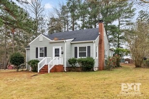 610 Franklin St in South Hill, VA - Building Photo