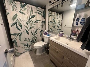 174 Grand St in Jersey City, NJ - Building Photo - Building Photo