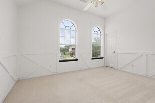 16419 Red Crest Dr in Houston, TX - Building Photo