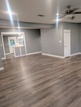 414 N Grand Ave in Sherman, TX - Foto de edificio - Building Photo