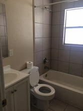 Holiday Apartments in Paris, TX - Foto de edificio - Interior Photo