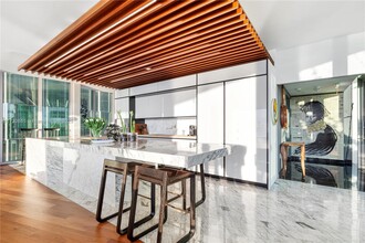 1300 Monad Ter in Miami Beach, FL - Building Photo - Building Photo