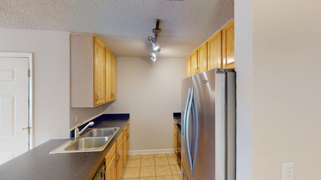 Altamira Place Apartment Homes Altamonte Springs, FL Apartments