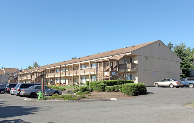 Waverly Apartments in Federal Way, WA - Building Photo - Building Photo