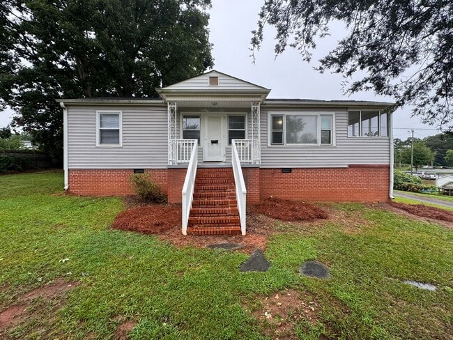property at 113 Garrison Dr