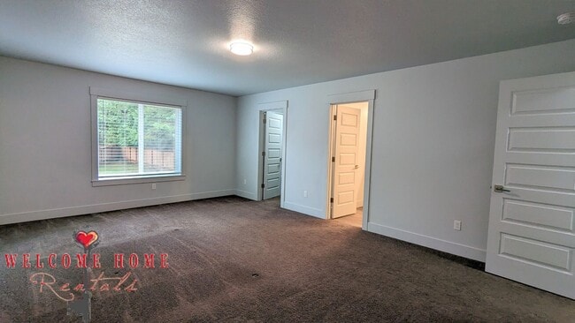 116-118 Oak St in Winlock, WA - Building Photo - Building Photo