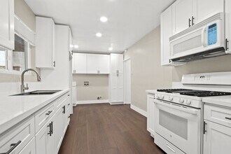 2620 W Via Corona in Montebello, CA - Building Photo - Building Photo