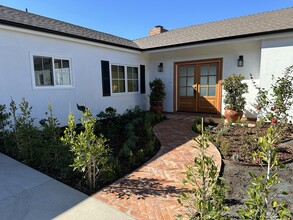 2575 Calle Del Oro in San Diego, CA - Building Photo - Building Photo