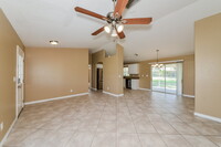 4643 Mermell Cir in North Port, FL - Foto de edificio - Building Photo