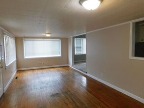 213 Nunn St in Havelock, NC - Building Photo - Building Photo