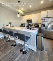 837 N Wolcott Ave in Chicago, IL - Building Photo