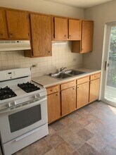 Countryside Apartments in Mount Prospect, IL - Foto de edificio - Building Photo