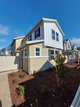 7862 Paseo de Daly in Citrus Heights, CA - Foto de edificio - Building Photo