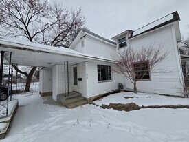 418 W Lima St in Findlay, OH - Building Photo