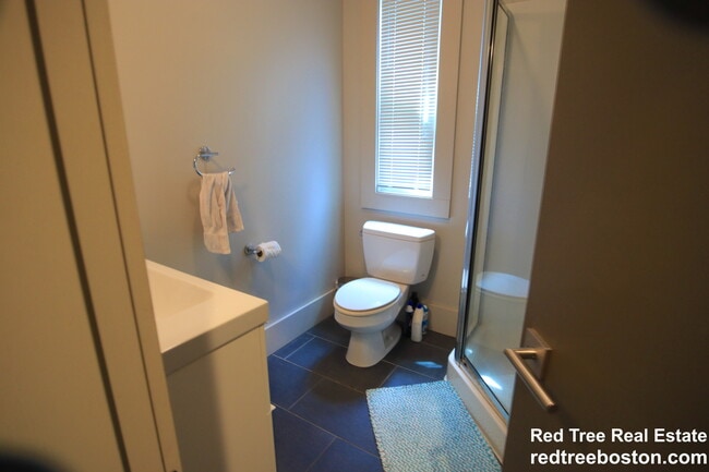 23 Greylock Rd in Boston, MA - Building Photo - Building Photo