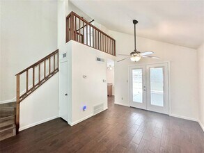 10118 Spotted Horse Dr in Houston, TX - Building Photo - Building Photo