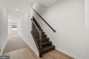 8269 Longford Rd in Millersville, MD - Building Photo