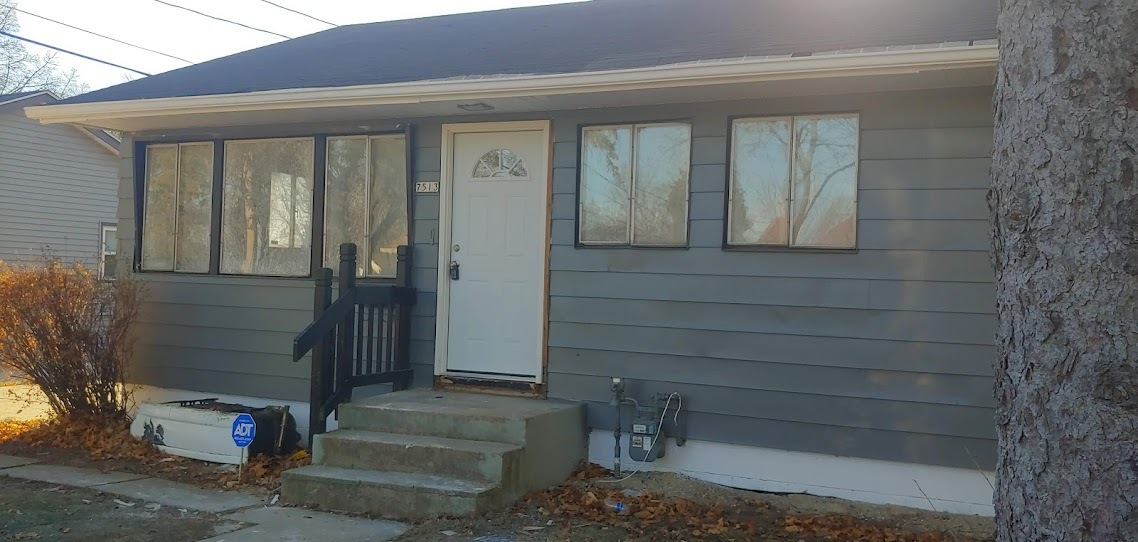 6109 W Villard Ave in Milwaukee, WI - Foto de edificio