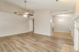 7917 Val Verde Dr in Fort Worth, TX - Building Photo - Building Photo