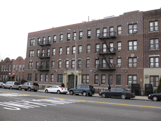 Park Manor in Brooklyn, NY - Foto de edificio - Building Photo