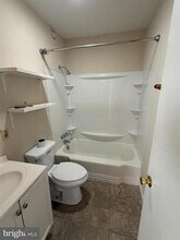 606 Stuart St-Unit -Apt 3 in Fredericksburg, VA - Building Photo - Building Photo