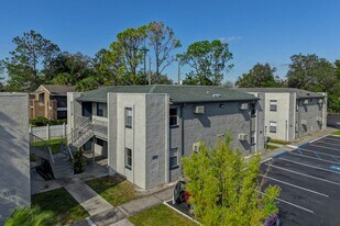 5117 Curry Ford Rd in Orlando, FL - Building Photo
