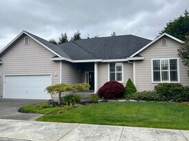 4835 Dickson Dr in Eureka, CA - Building Photo