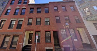 61 Joy St, Unit 1 in Boston, MA - Building Photo