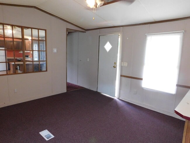 511 Co Rd 267 in Niota, TN - Building Photo - Building Photo