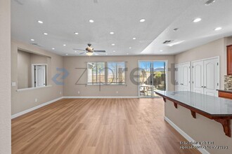 8106 Westport Cir in Discovery Bay, CA - Building Photo - Building Photo