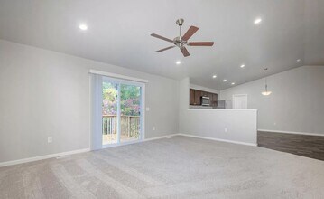 2756 Plover Dr SE in Kentwood, MI - Building Photo - Building Photo