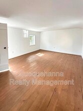 169 Engle Ln in Manheim, PA - Building Photo - Building Photo