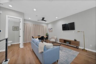 2813 Weisenberger St in Fort Worth, TX - Building Photo - Building Photo