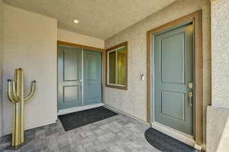 9486 W Hammer Ln in Las Vegas, NV - Building Photo - Building Photo