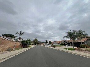 16510 Nectarine Way in Lake Elsinore, CA - Building Photo - Building Photo