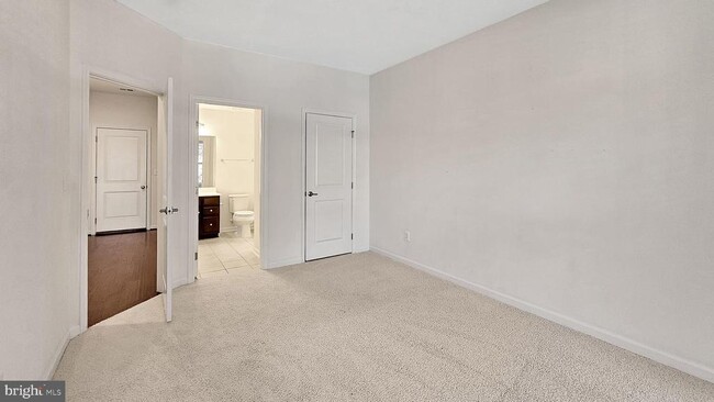 property at 43369 Southland St