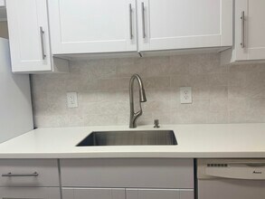1139 Town Center Dr in Jupiter, FL - Building Photo - Building Photo