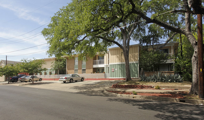 West 35th Street Condos in Austin, TX - Building Photo - Building Photo