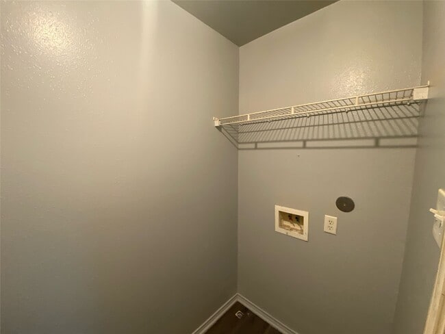 property at 19706 Shores Edge Dr
