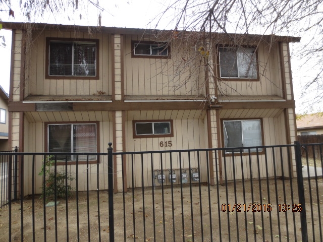 615 S Santa Fe St in Visalia, CA - Building Photo - Building Photo