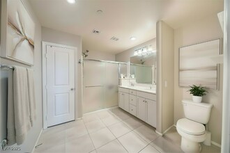 3220 McKenna Dawn Ave in Henderson, NV - Building Photo - Building Photo