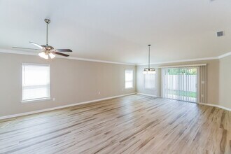 12410 Sea Island Dr in Jacksonville, FL - Building Photo - Building Photo