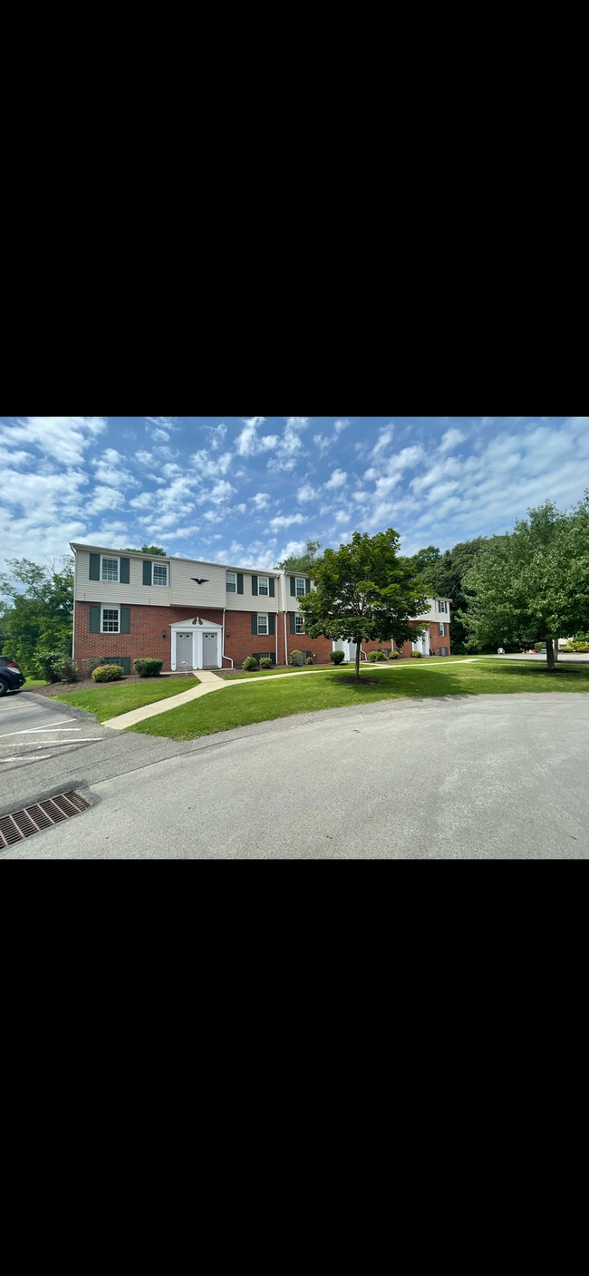 property at 329 Bellford Ct