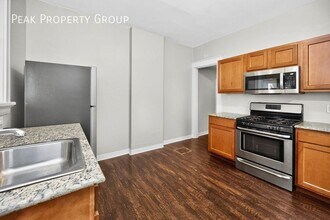 2359 Stratford Ave in Cincinnati, OH - Building Photo - Building Photo