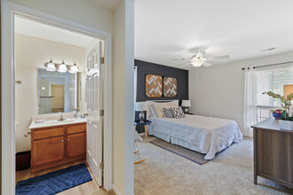 Lakeside Apartments in Charlottesville, VA - Building Photo - Interior Photo