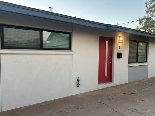 property at 2626 E Culver St